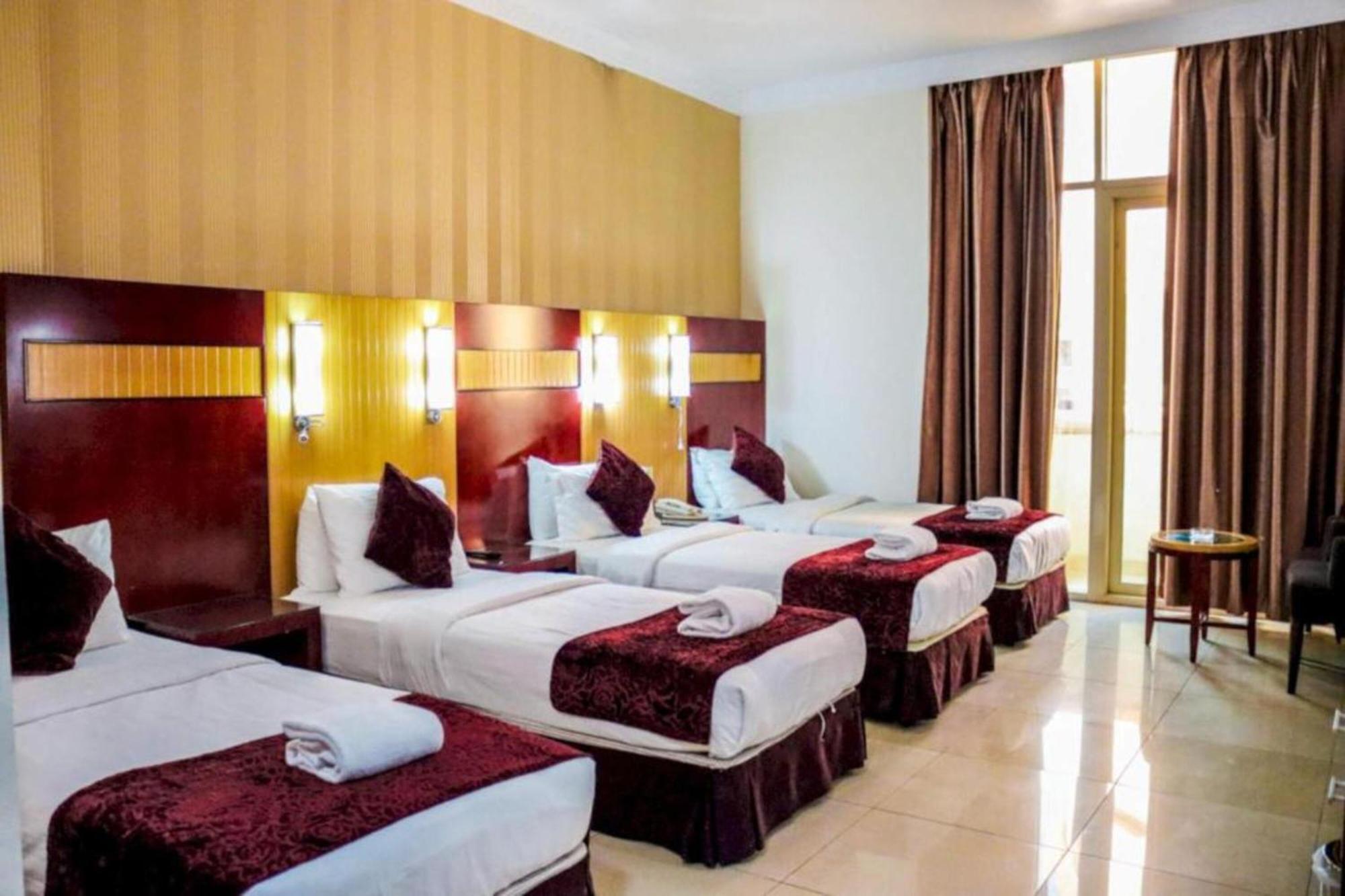 Готель Palette Phoenix 3*